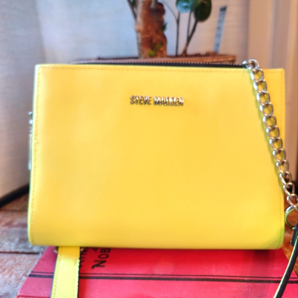 ☀️ Steve Madden Crossbody